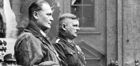 Rivalen bis aufs Messer: Hermann Göring und Ernst Röhm (vor der ...
