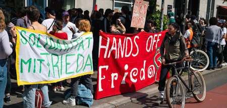 Solidarität mit Frieda e. V.: Hunderte demonstrierten für den Er...