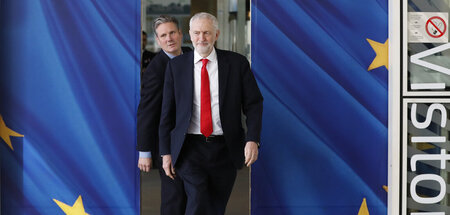 Damals noch in einer Partei: Jeremy Corbyn (r.) und Keir Starmer...