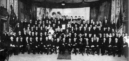 Teilnehmer des FAUD-Kongresses im November 1922 im Erfurter Kais...