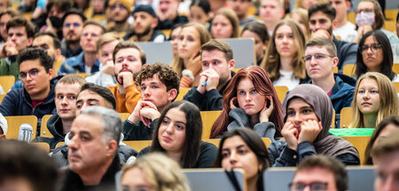 Erstsemesterbegrüßung in der Universität Duisburg-Essen (4.10.20...