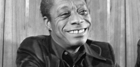 Nach der Schlacht: James Baldwin bei einer Buchpräsentation in A...