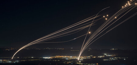 Das israelische Luftabwehrsystem »Iron Dome« auf den besetzten G...