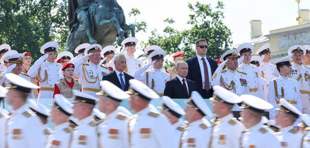 Wladimir Putin am »Tag der russischen Marine« in Sankt Petersbur...