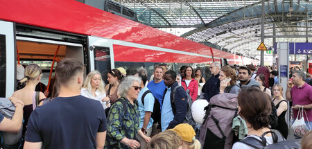 Die aktuelle Betriebssituation der Deutschen Bahn ist einem größ...