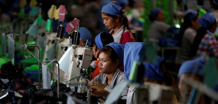 CAMBODIA-ELECTION-FACTORY-WORKER.JPG