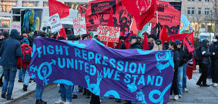 Demonstration »Gemeinschaftlicher Widerstand« zur Solidarität mi...