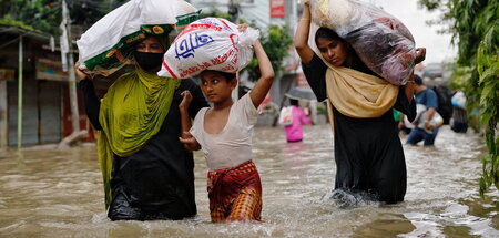 In Bangladesh, das besonders vom Klimawandel betroffen ist, habe...