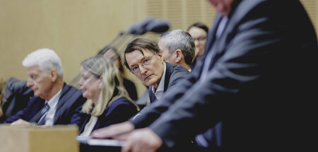 Karl Lauterbach während einer Sitzung des Bundesrates (Berlin, 2...