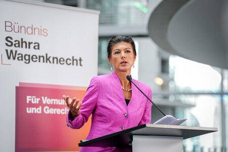 Sahra_Wagenknecht_84361208.jpg