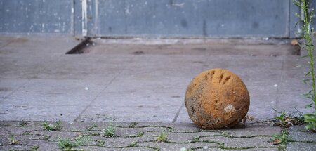 Auch der Sport hat Gefühle: Ich war einmal ein schöner Ball auf ...