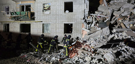 Zerstörtes Wohnhaus nach russischem Angriff in Swesa, einem Dorf...