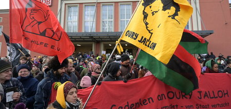 Demonstranten am Dienstag in Dessau