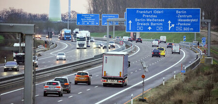 Autobahn_A_10_Berlin_80981306.jpg