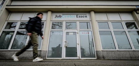 Am Jobcenter in Essen