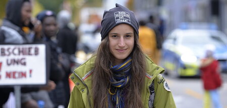 Lisa Poettinger auf einer Demonstration in München (19.10.2021)