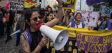 Housing protest Lisbon 2023-2.jpg