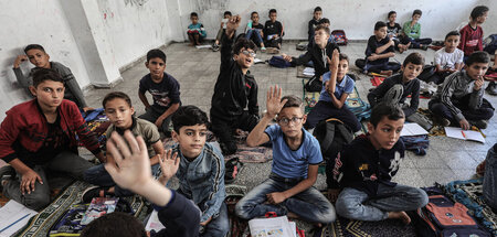 Die BRD ist nicht dafür, dass palästinensische Kinder in UNRWA-S... Die BRD ist nicht dafür, dass palästinensische Kinder in UNRWA-S...