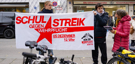 Mit ihrem Protest könnten die Schüler die Rüstungspläne der Bund... Mit ihrem Protest könnten die Schüler die Rüstungspläne der Bund...