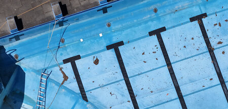 Einmal aufgegeben wird die Instandsetzung von Bädern mit jedem J... Einmal aufgegeben wird die Instandsetzung von Bädern mit jedem J...