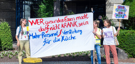 Fordern mehr Personal zur Entlastung in den Küchen: Gewerkschaft... Fordern mehr Personal zur Entlastung in den Küchen: Gewerkschaft...