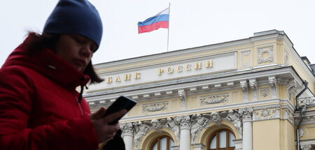 Fast 200 Milliarden Euro verlangt Russlands Zentralbank vom Fina... Fast 200 Milliarden Euro verlangt Russlands Zentralbank vom Fina...