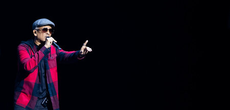 Letzte Warnung: Xavier Naidoo ist mal wieder unterwegs im Auftra... Letzte Warnung: Xavier Naidoo ist mal wieder unterwegs im Auftra...