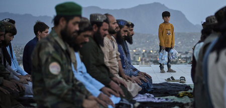 Fester Glaube, aber für die Massen nicht genug zum Leben: Taliba... Fester Glaube, aber für die Massen nicht genug zum Leben: Taliba...