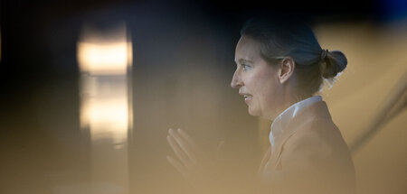 Konspirative Unterredungen von gutbezahlten Funktionsträgern (Mü... Konspirative Unterredungen von gutbezahlten Funktionsträgern (Mü...