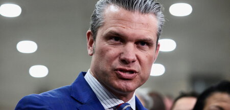 Wäre er Katholik, hätte Pete Hegseth vielleicht auch mit Absolut... Wäre er Katholik, hätte Pete Hegseth vielleicht auch mit Absolut...