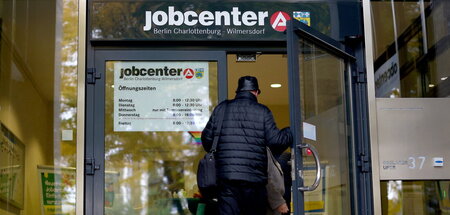 Tritt ein, wir kürzen Tritt ein, wir kürzen