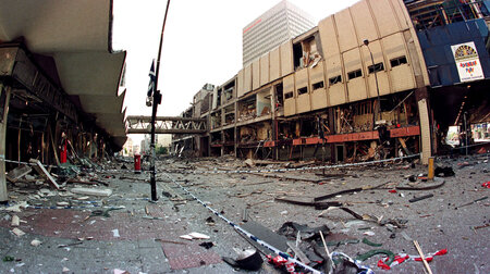 Die Innenstadt von Manchester nach dem Anschlag (15.6.1996) Die Innenstadt von Manchester nach dem Anschlag (15.6.1996)