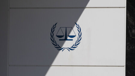 Der Internationale Strafgerichtshof wurde vielfach als Instrumen... Der Internationale Strafgerichtshof wurde vielfach als Instrumen...