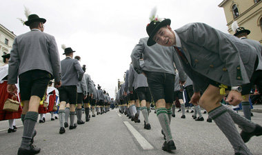 Parademarsch von hinten