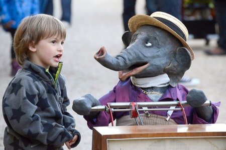 Ein Star des Kinderhörspieltags: Jochen, der Elefant