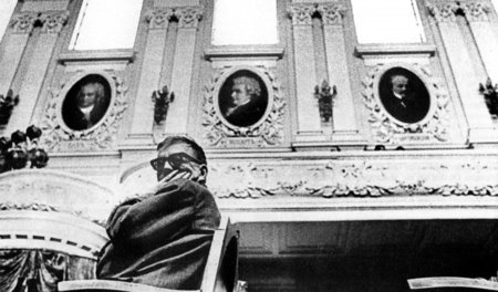 Dmitri Schostakowitsch, hier 1972 im Moskauer Konservatorium, ha...