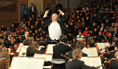 Acht Konzerte spielen die Berliner Symphoniker jedes Jahr in der...