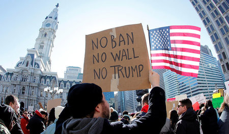 Wider die Angst: Proteste gegen Donald Trump (New York, 4.2.2017...