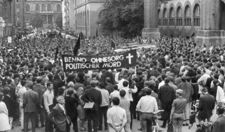 Es war politischer Mord: Demonstration in München am 5.6.67, dre...