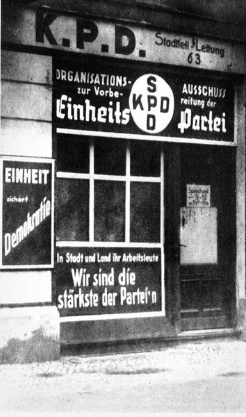 Org.-Büro in Berlin-Prenzlauer Berg 1946